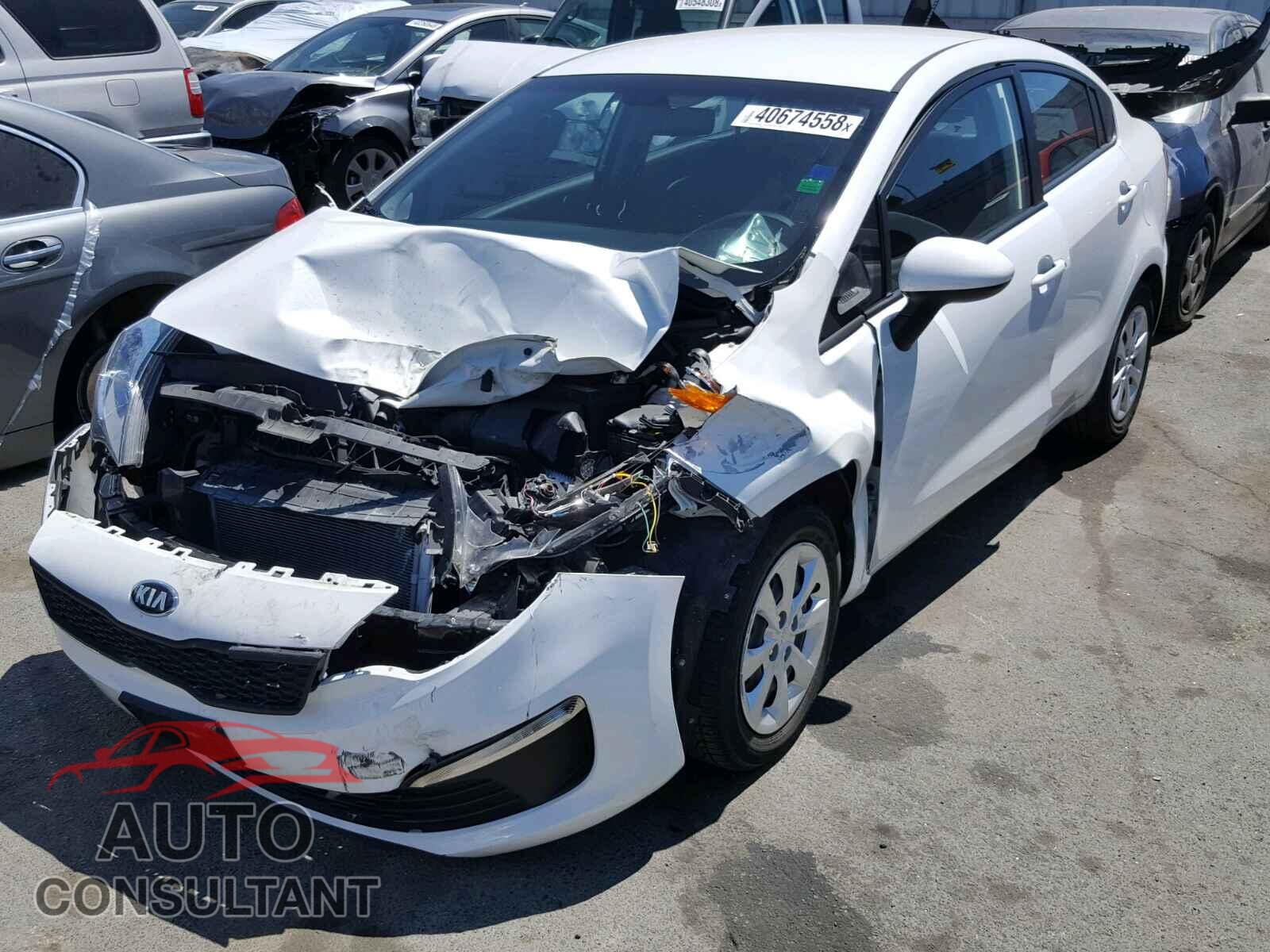 KIA RIO 2016 - KNADM4A3XG6572669
