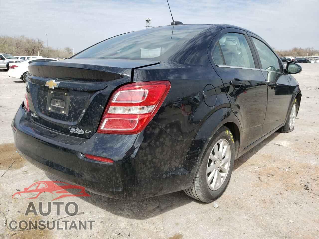 CHEVROLET SONIC 2018 - 1G1JD5SH5J4119786