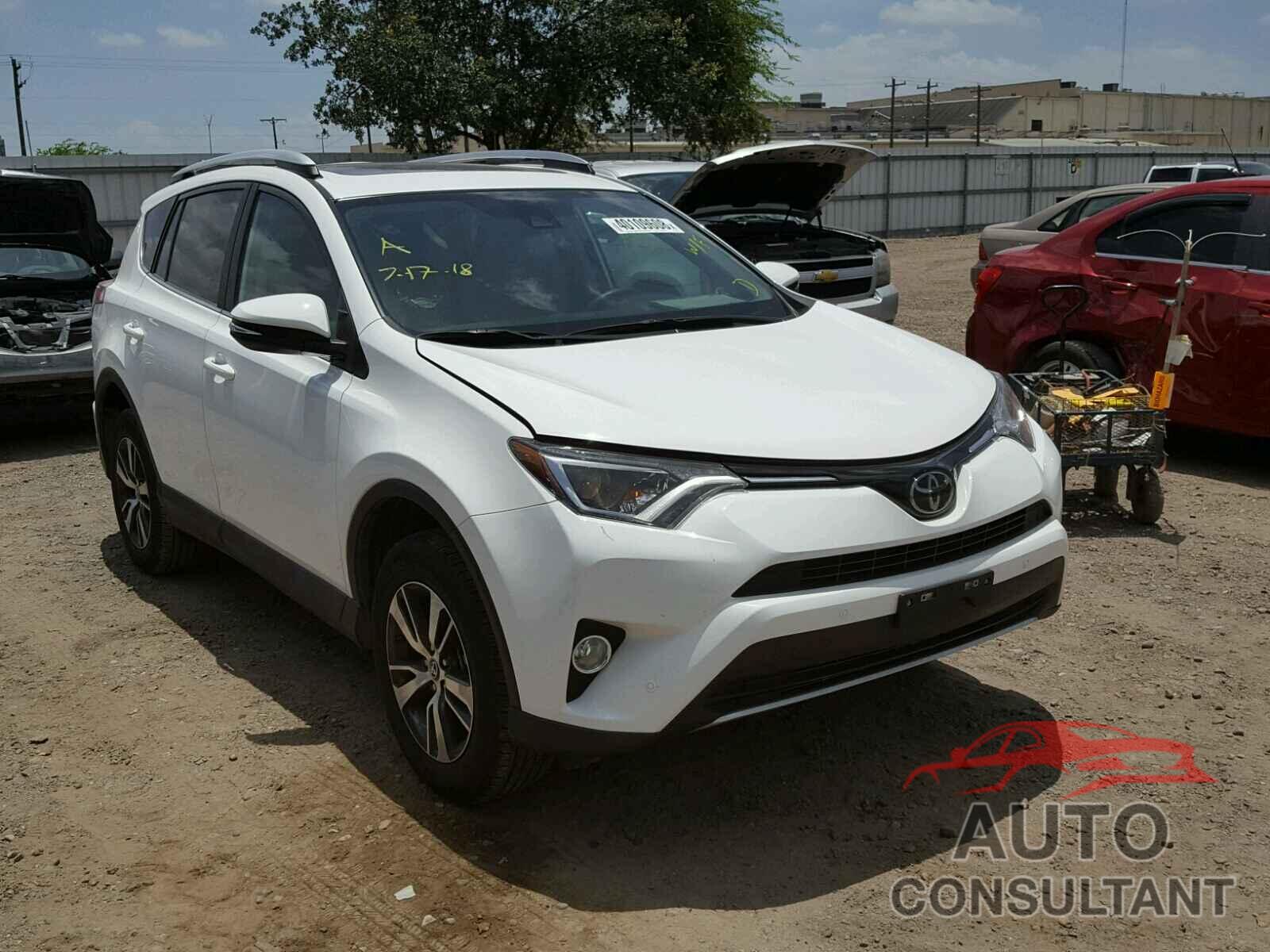 TOYOTA RAV4 XLE 2016 - 2T3WFREV3GW296008