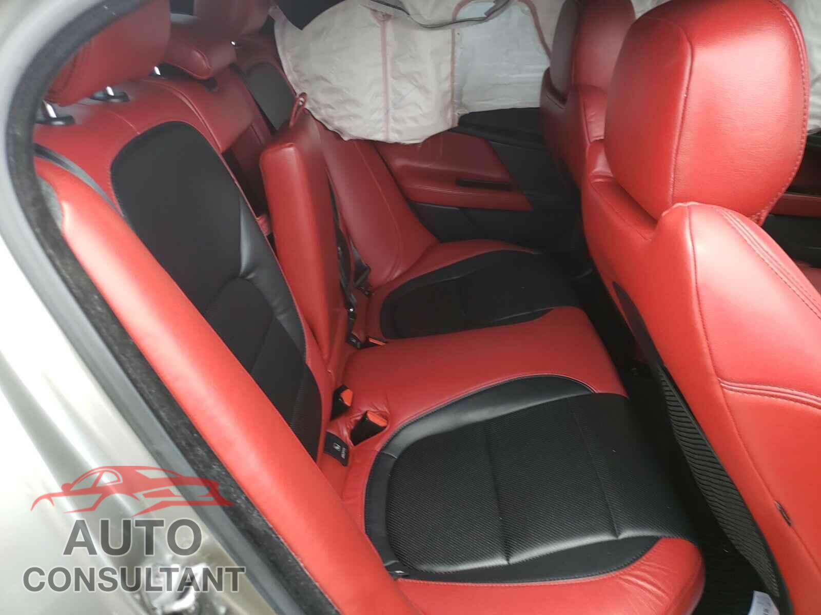 JAGUAR XE 2018 - SAJAG4FVXJCP24788