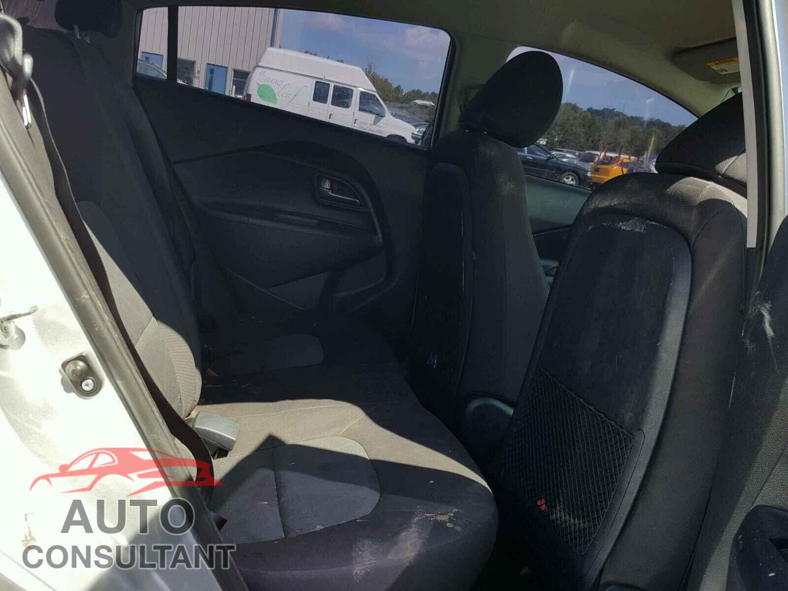 KIA RIO 2015 - KNADM4A31F6497231