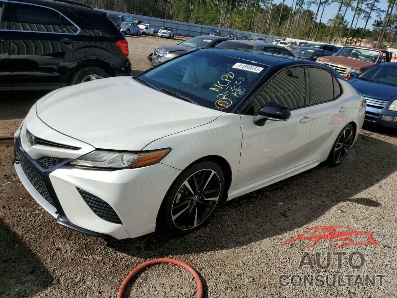 TOYOTA CAMRY 2019 - 4T1B61HKXKU259640