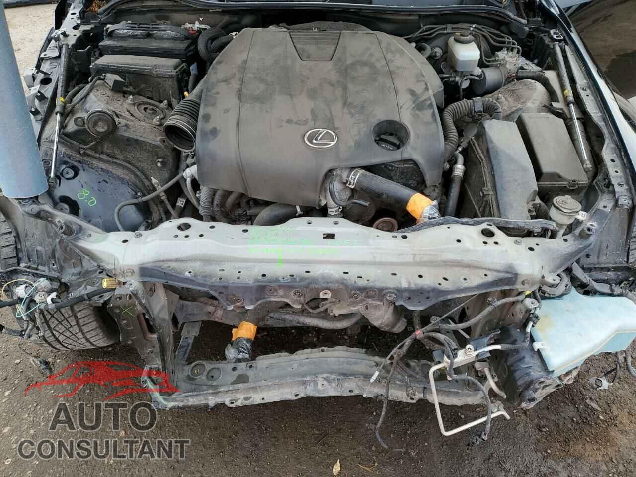 LEXUS IS 2014 - JTHCF1D21E5014768