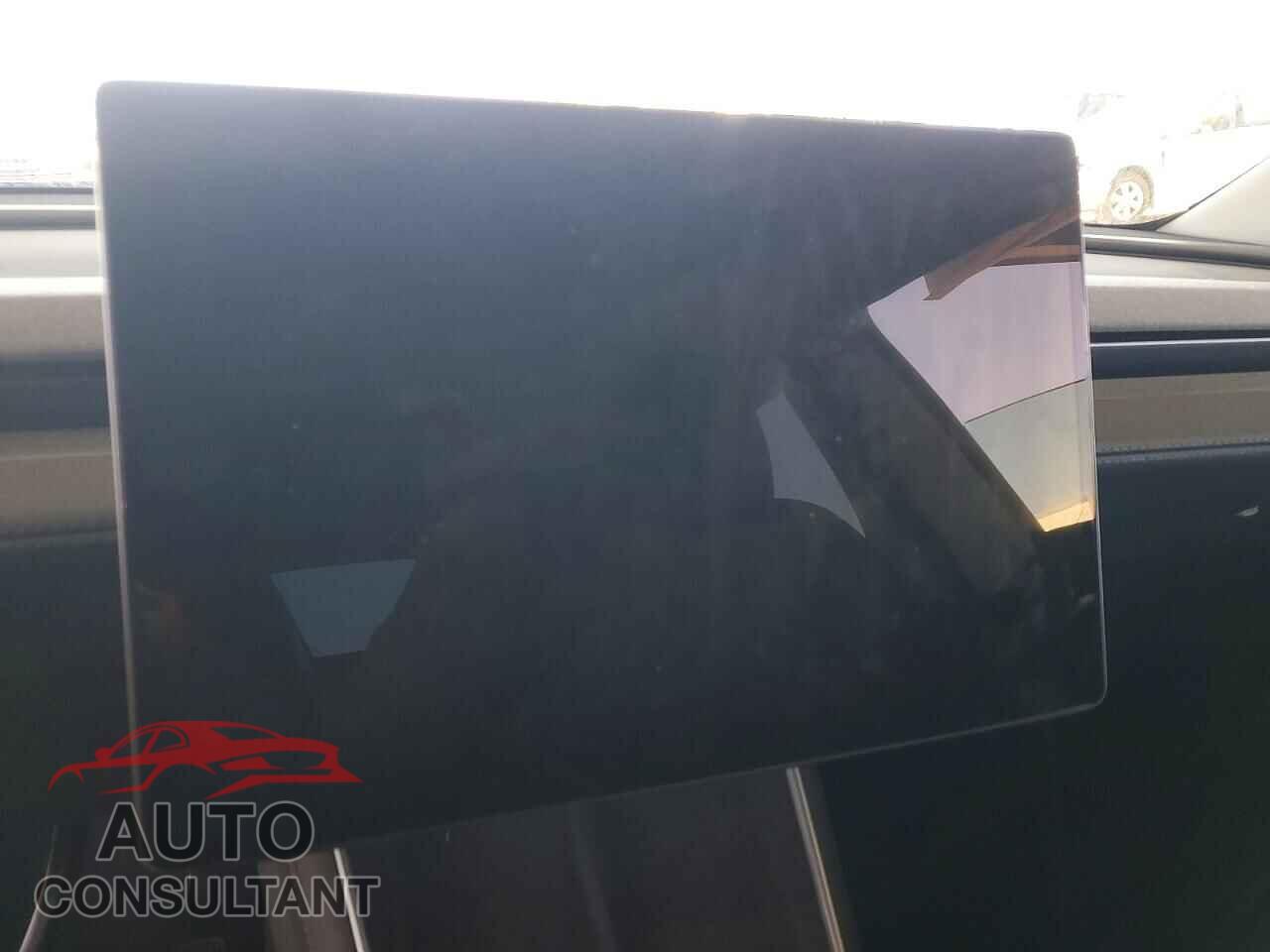 TESLA MODEL Y 2026 - 7SAYGDEEXTF561602
