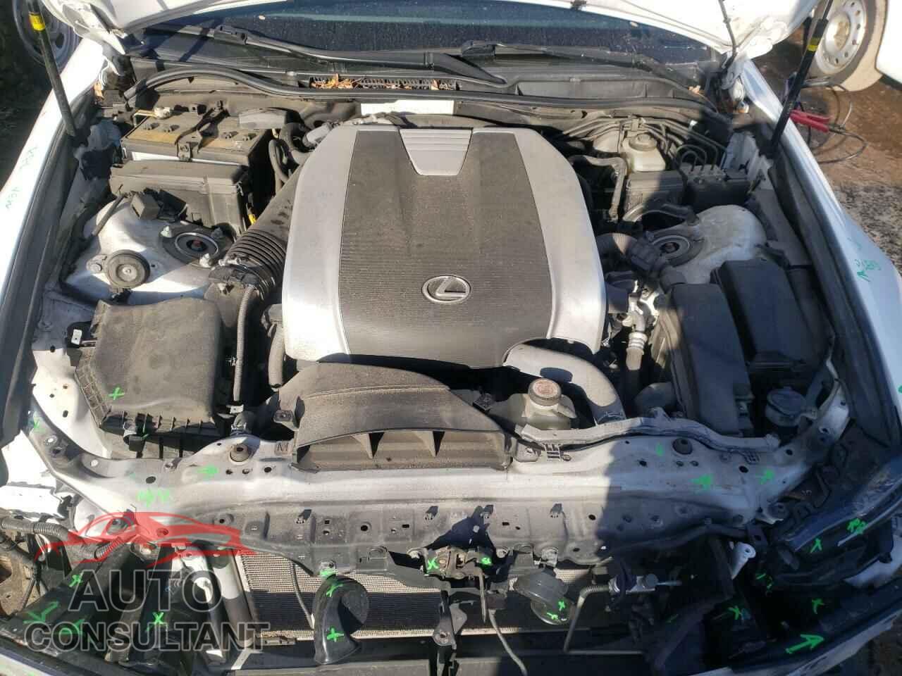 LEXUS IS 2018 - JTHC81D2XJ5033565