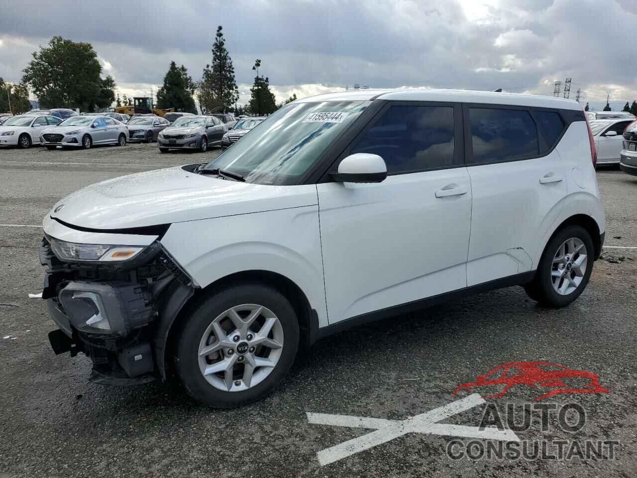 KIA SOUL 2021 - KNDJ23AU7M7133532