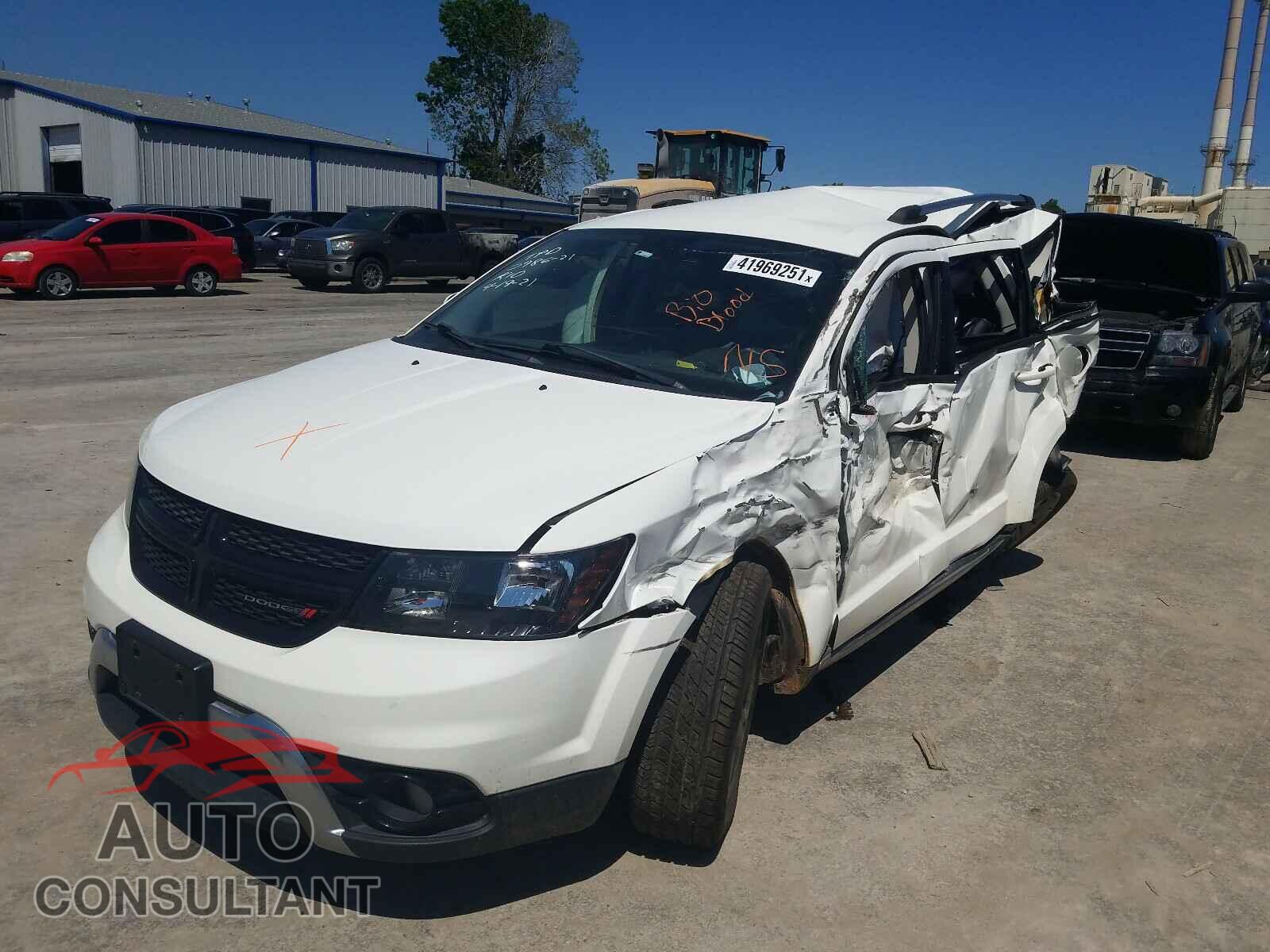 DODGE JOURNEY 2017 - 3C4PDCGBXHT582375