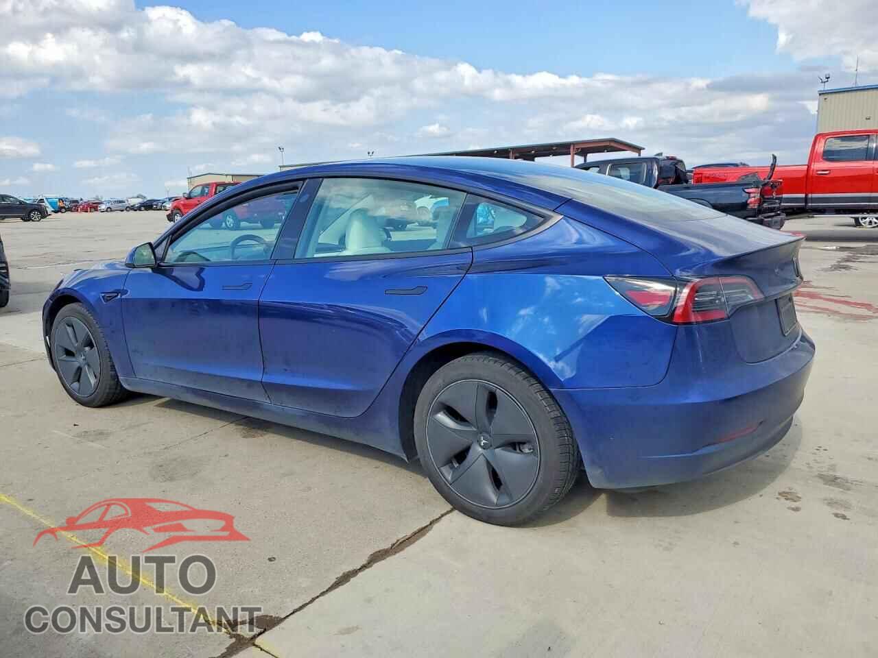 TESLA MODEL 3 2023 - 5YJ3E1EA7PF512467