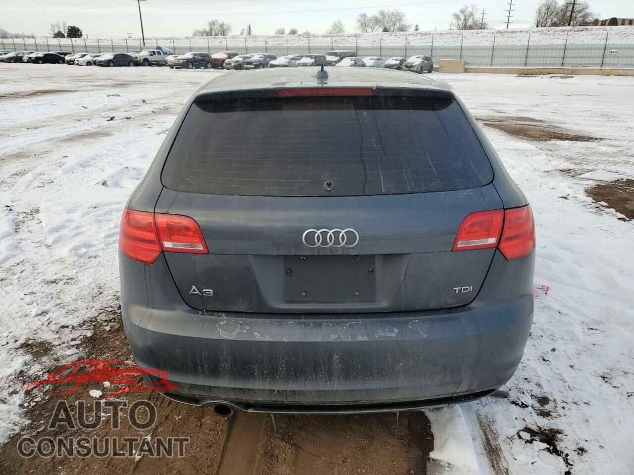 AUDI A3 2013 - WAUKJAFM7DA010057