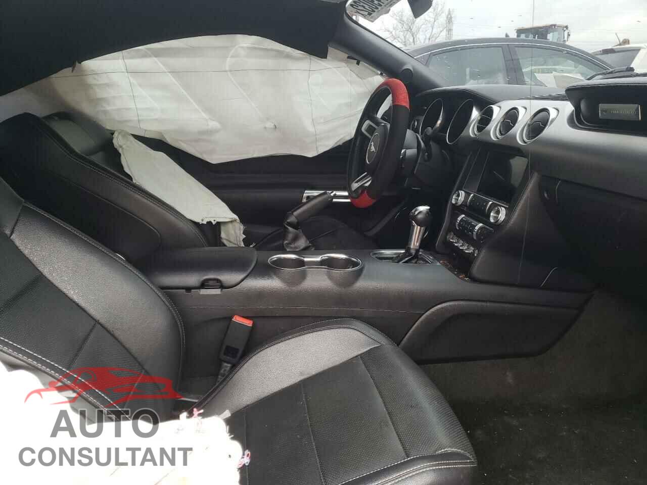 FORD MUSTANG 2018 - 1FA6P8CF3J5119384