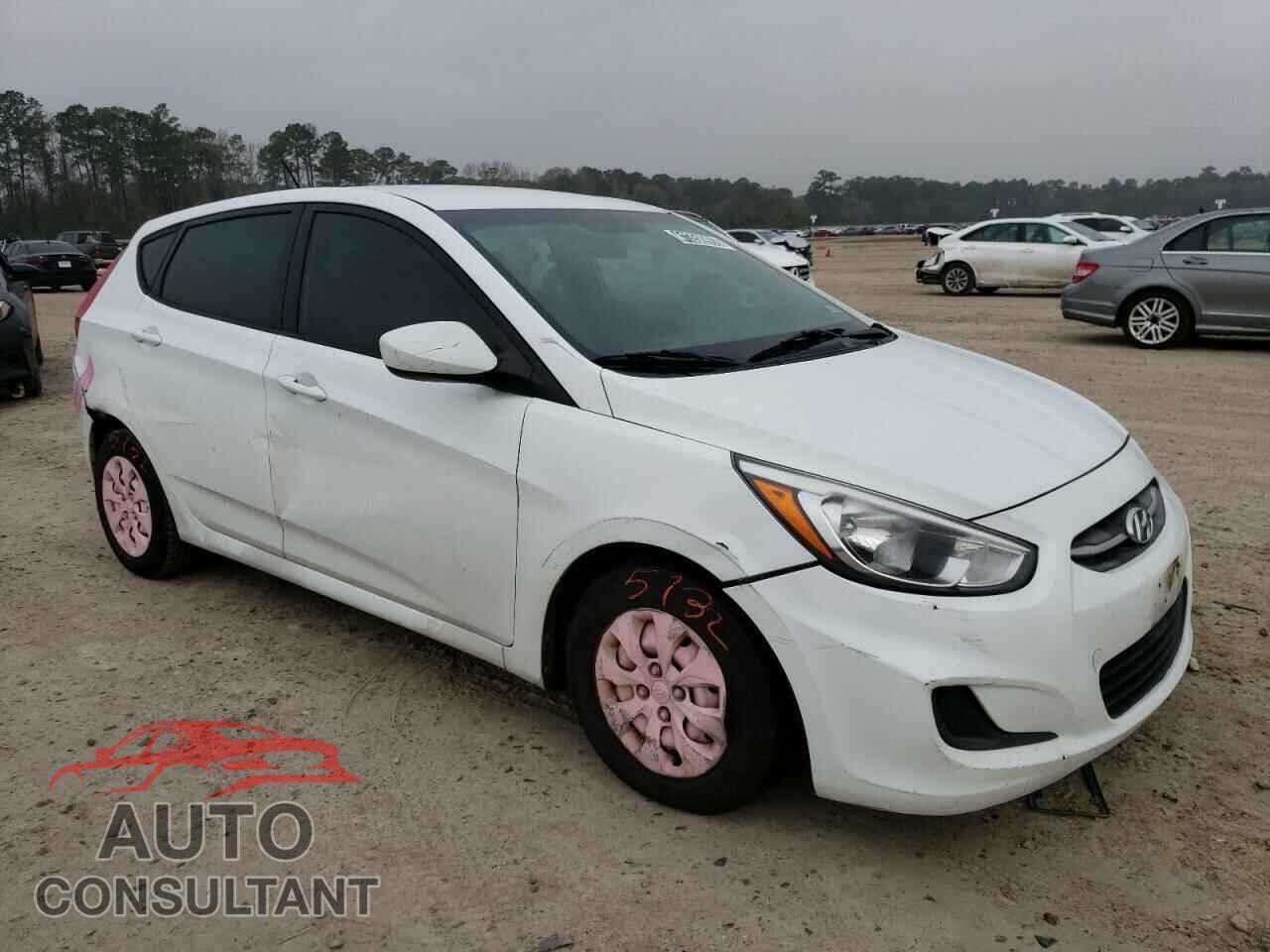 HYUNDAI ACCENT 2017 - KMHCT5AE4HU307571