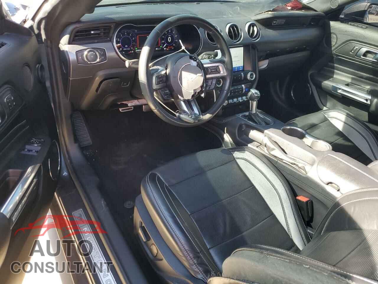 FORD MUSTANG 2020 - 1FA6P8CF8L5157924