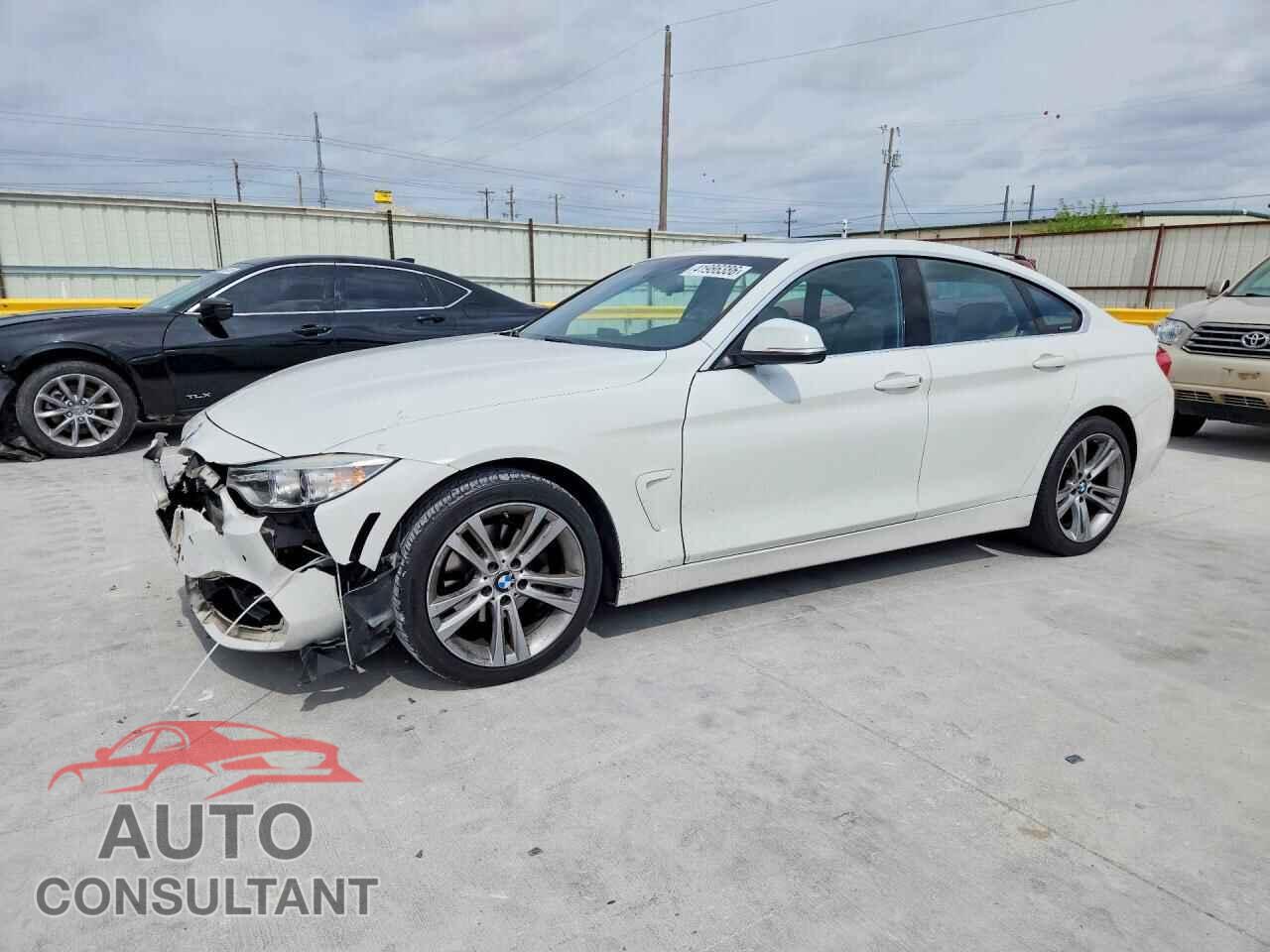 BMW 4 SERIES 2017 - WBA4F7C54HG437757