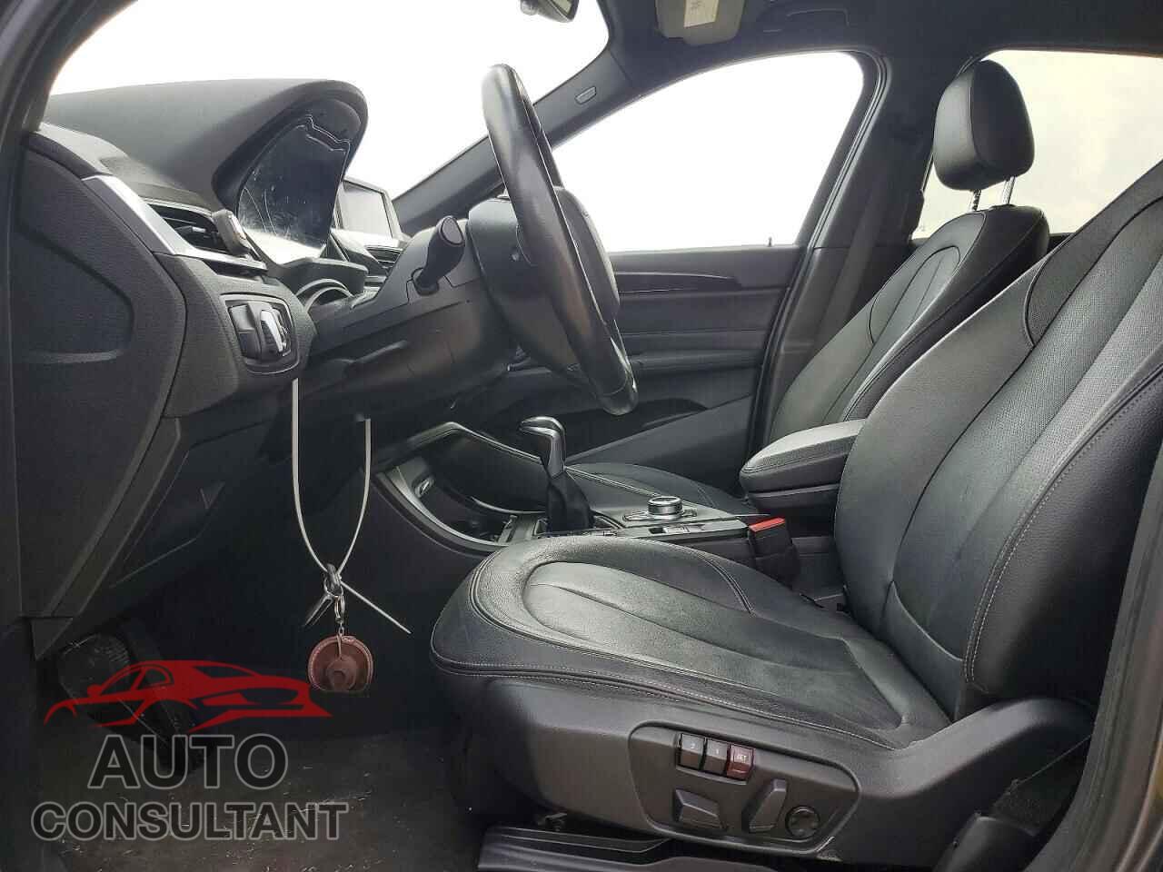 BMW X1 2017 - WBXHT3C38H5F82533