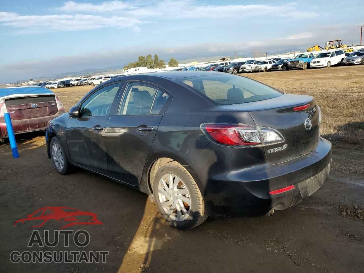 MAZDA 3 2012 - JM1BL1V89C1612362