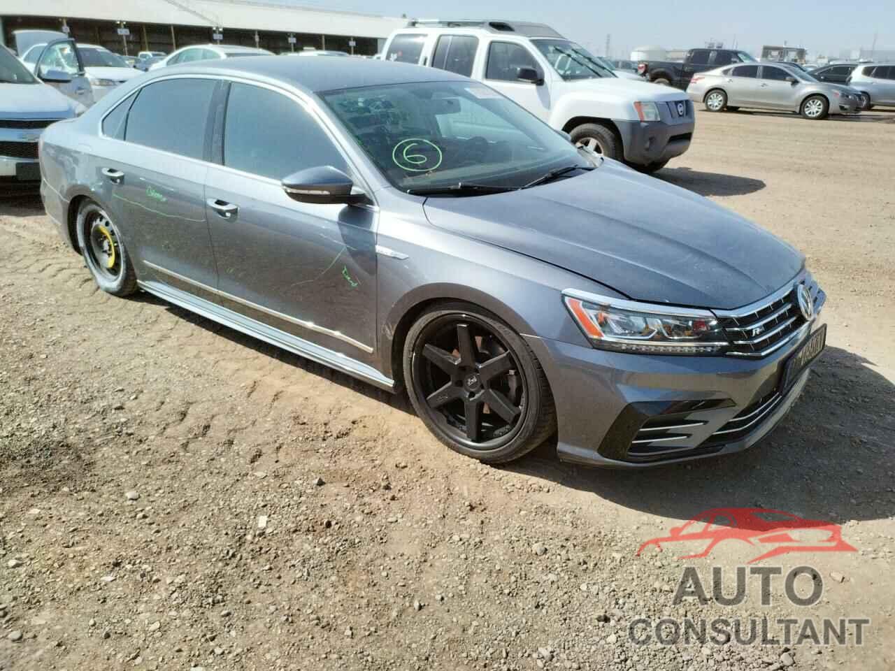VOLKSWAGEN PASSAT 2017 - 1VWDT7A31HC068325
