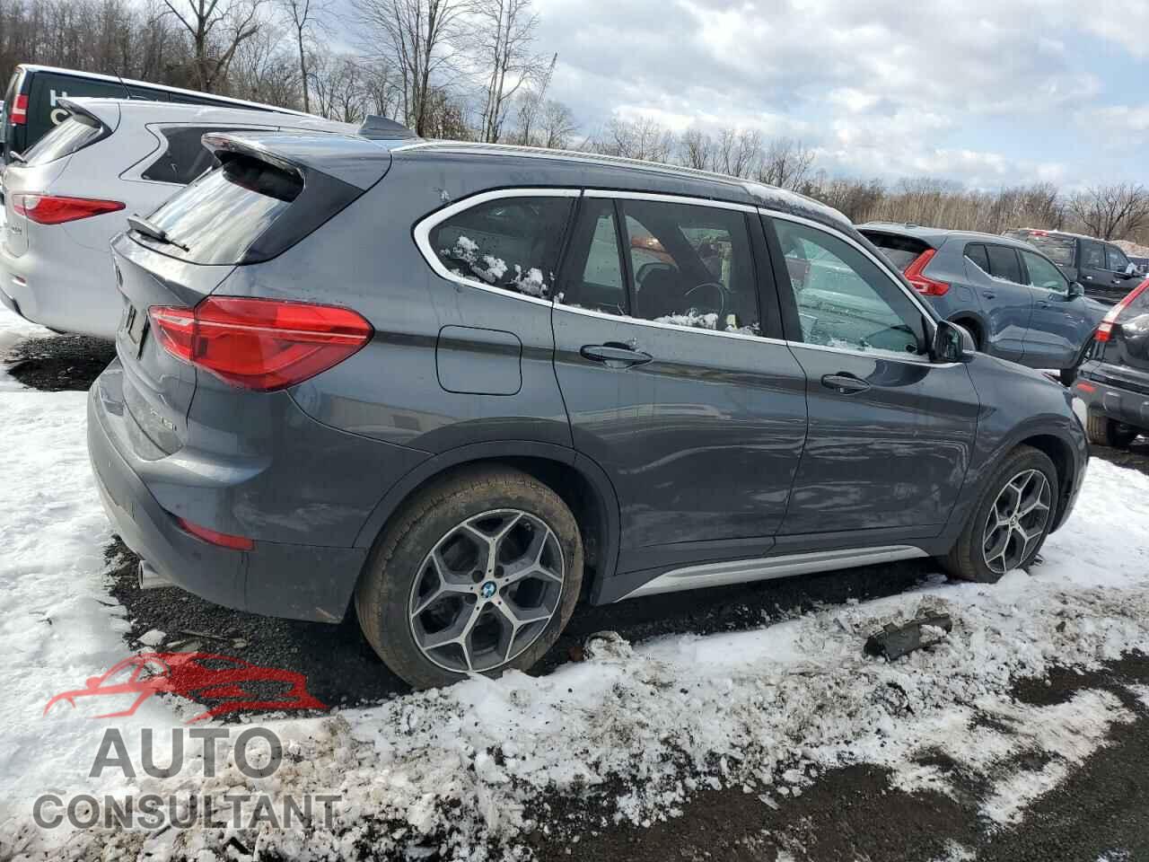 BMW X1 2018 - WBXHT3C38J5L29456
