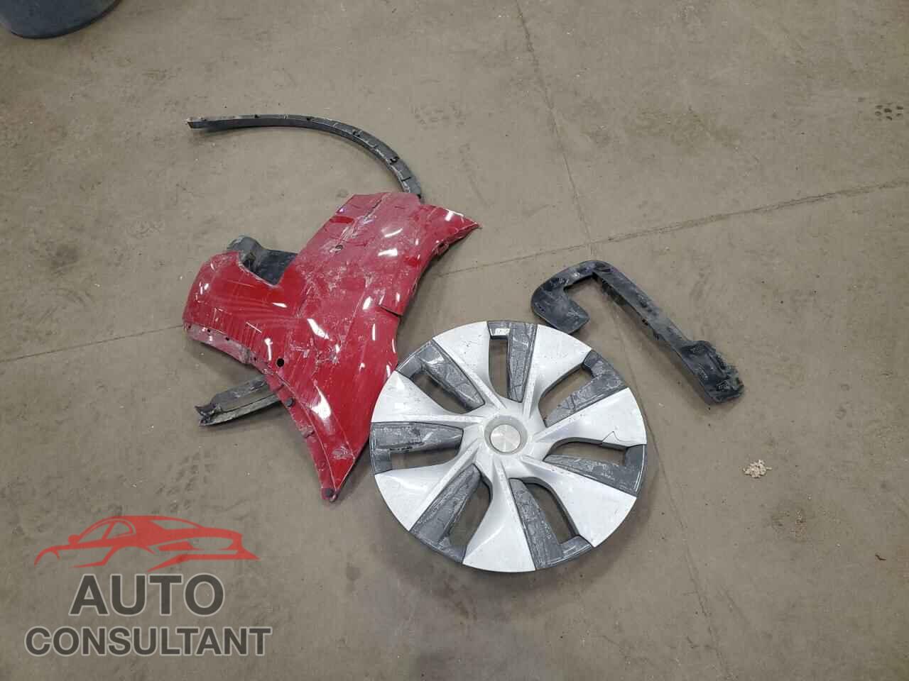 TESLA MODEL Y 2022 - 7SAYGAEE0NF327888