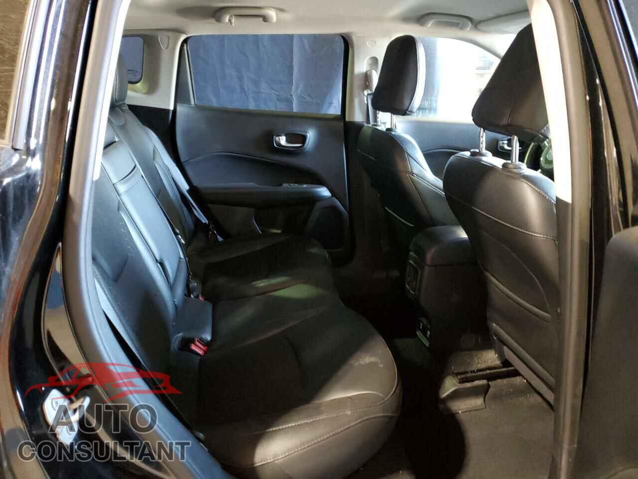 JEEP COMPASS 2019 - 3C4NJDBB0KT648324