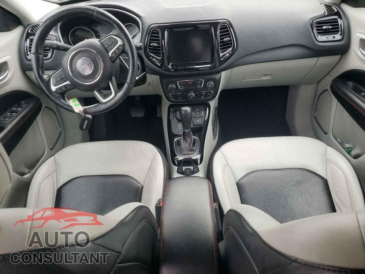 JEEP COMPASS 2021 - 3C4NJDCB4MT587027