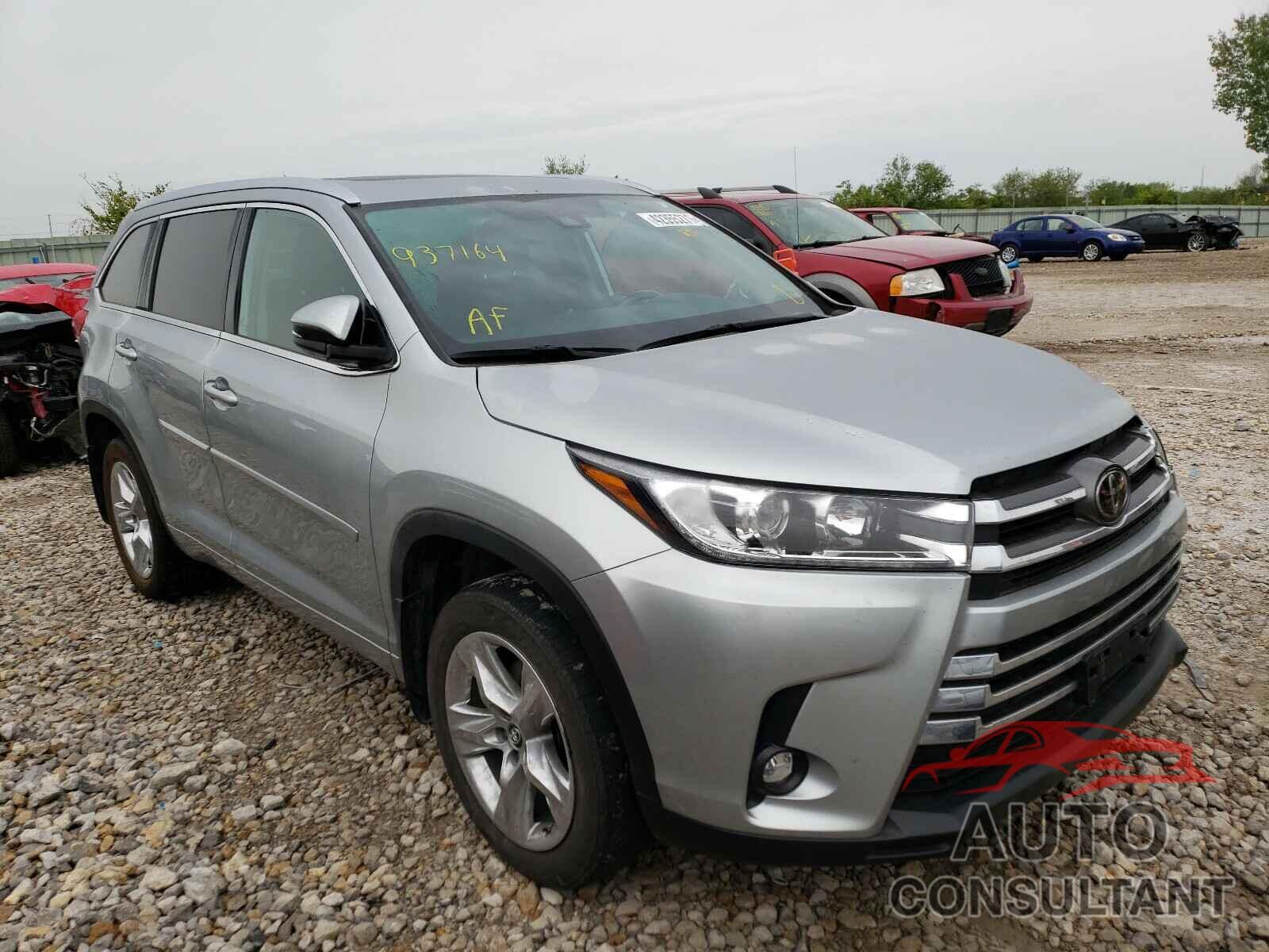 TOYOTA HIGHLANDER 2019 - 5TDDZRFH0KS937164