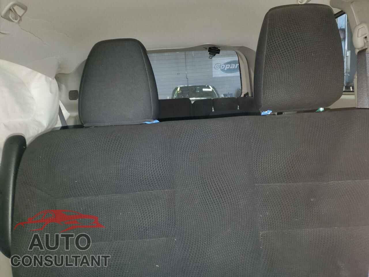 DODGE CARAVAN 2019 - 2C4RDGBG0KR505267