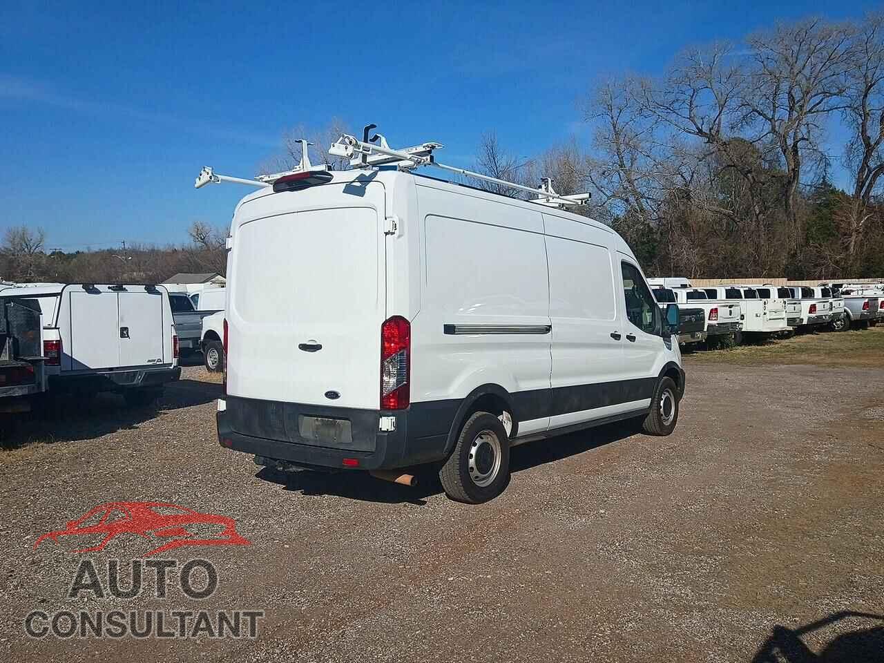 FORD TRANSIT 2022 - 1FTBR1C84NKA32273