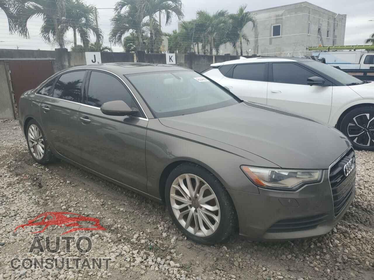 AUDI A6 2013 - WAUGFAFC9DN037896