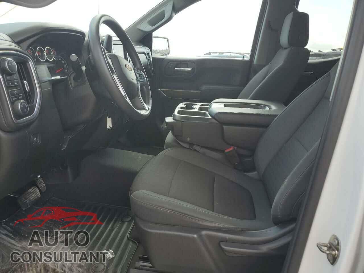 CHEVROLET SILVERADO 2020 - 1GCRYDED9LZ172367