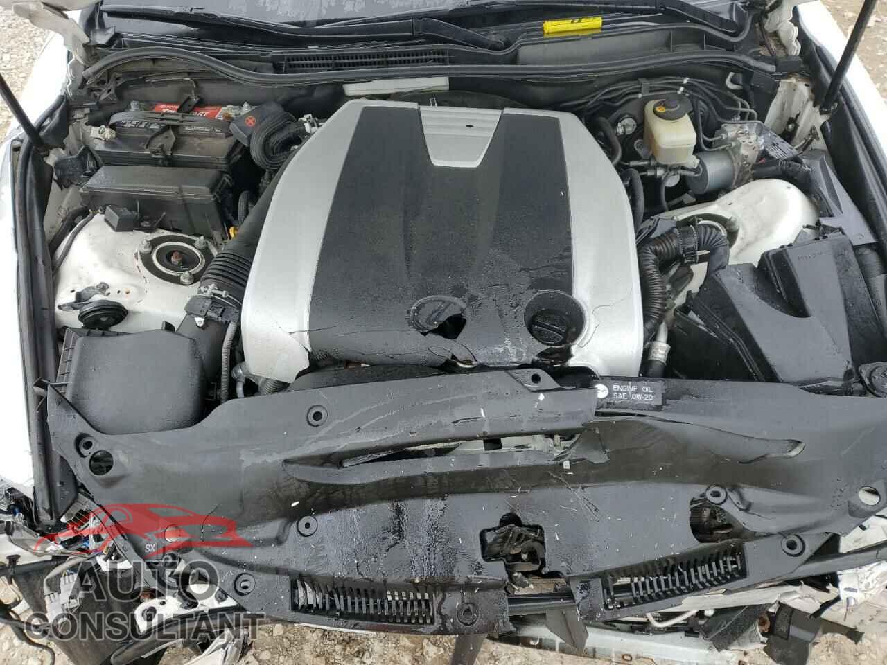 LEXUS IS 2014 - JTHCE1D22E5004592