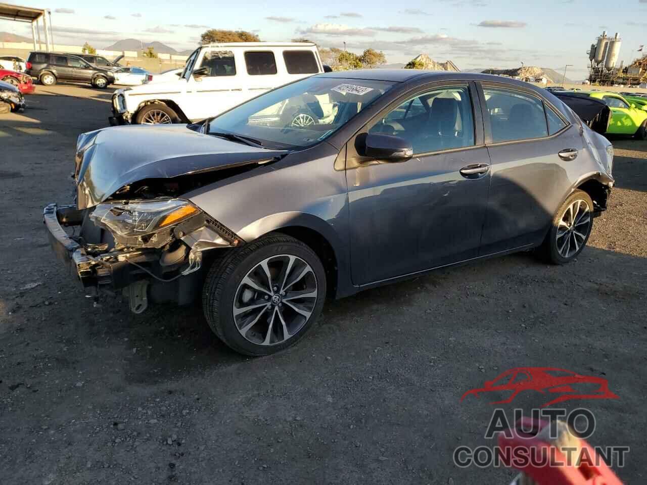 TOYOTA COROLLA 2018 - 5YFBURHE8JP778930