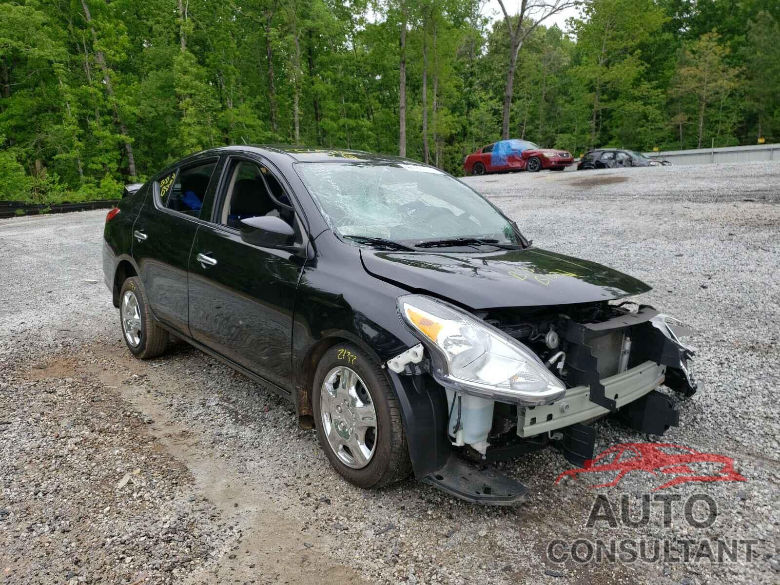 NISSAN VERSA 2017 - 3N1CN7AP1HL821452