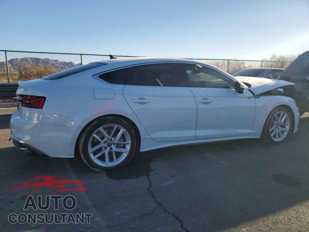 AUDI A5 2023 - WAUFACF5XPA044228