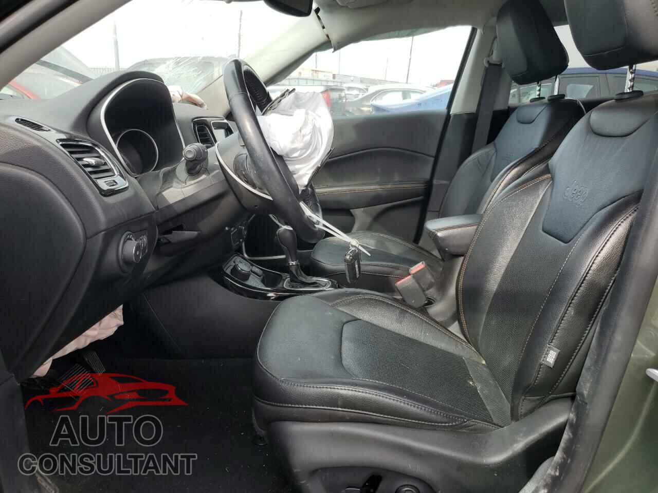 JEEP COMPASS 2021 - 3C4NJDCB4MT550589