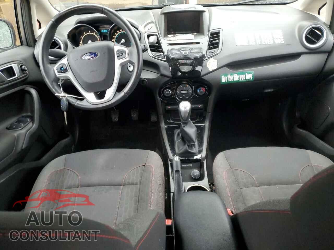 FORD FIESTA 2014 - 3FADP4EJ3EM159420