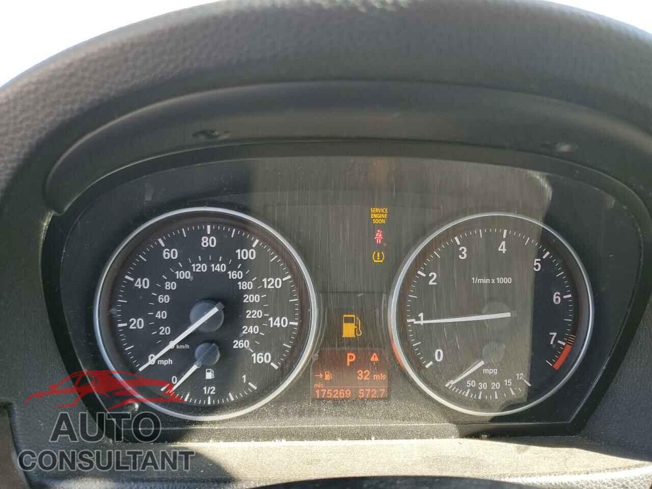 BMW 3 SERIES 2010 - WBAPH7C56AA176552