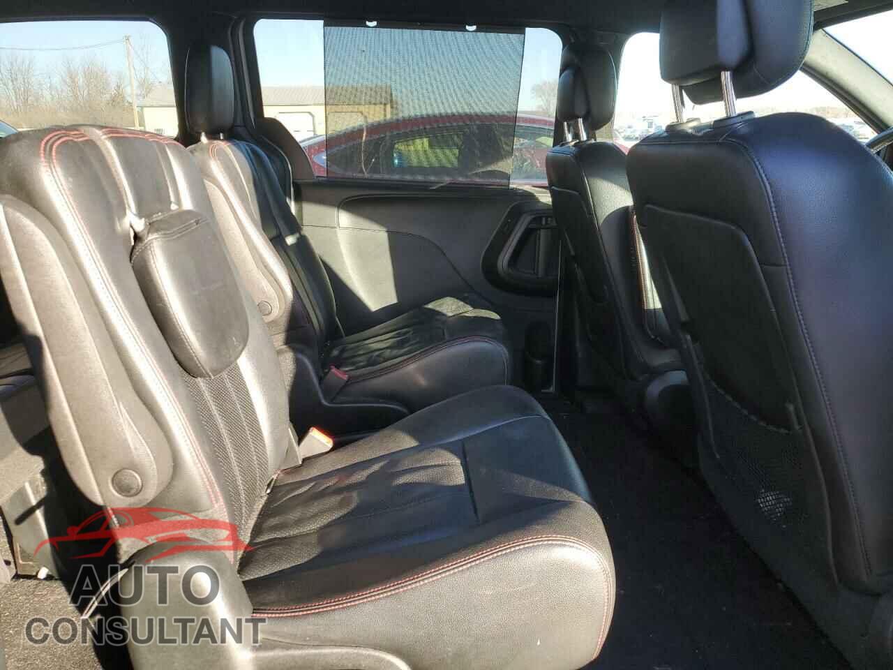 DODGE CARAVAN 2018 - 2C4RDGEG5JR284212