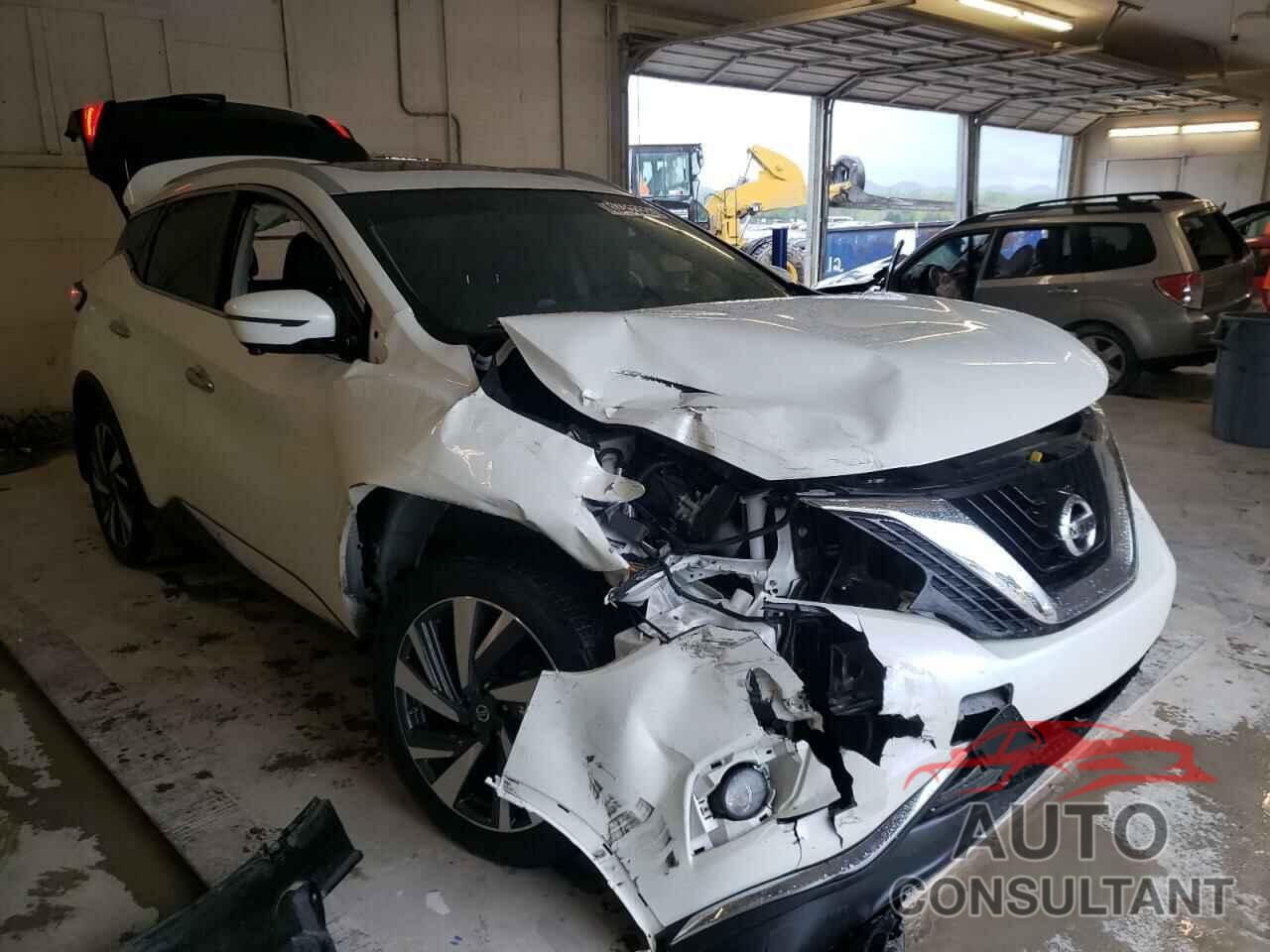 NISSAN MURANO 2018 - 5N1AZ2MG8JN183516