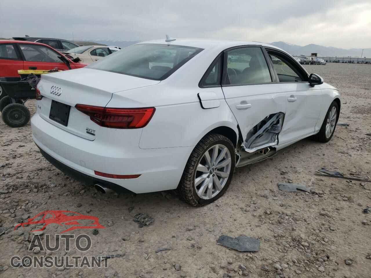 AUDI A4 2017 - WAUANAF48HN041185