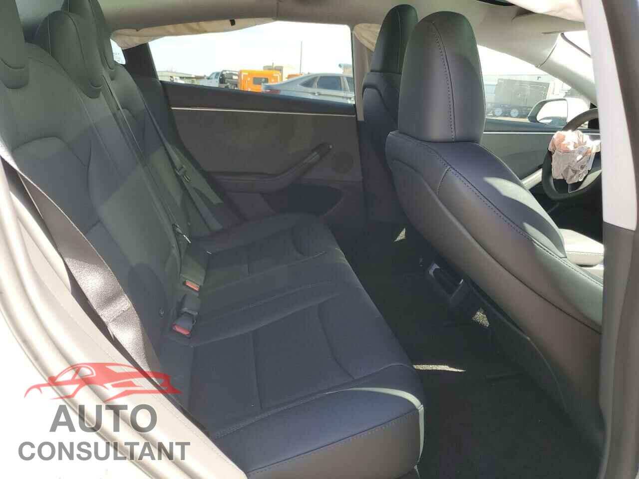 TESLA MODEL 3 2024 - 5YJ3E1EA3RF769418