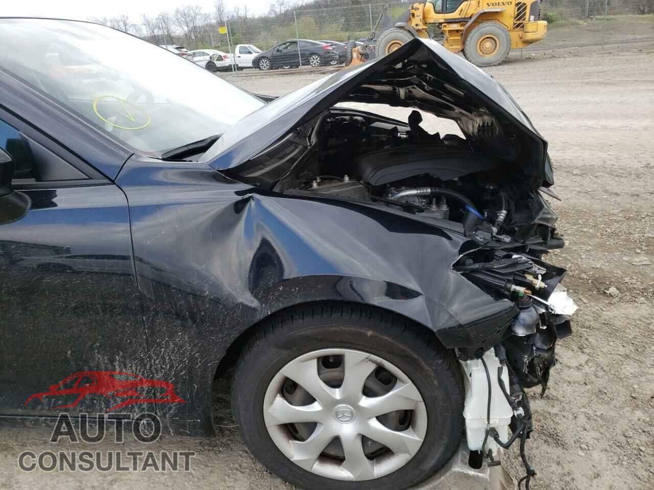 MAZDA 3 2017 - 3MZBN1U74HM135852