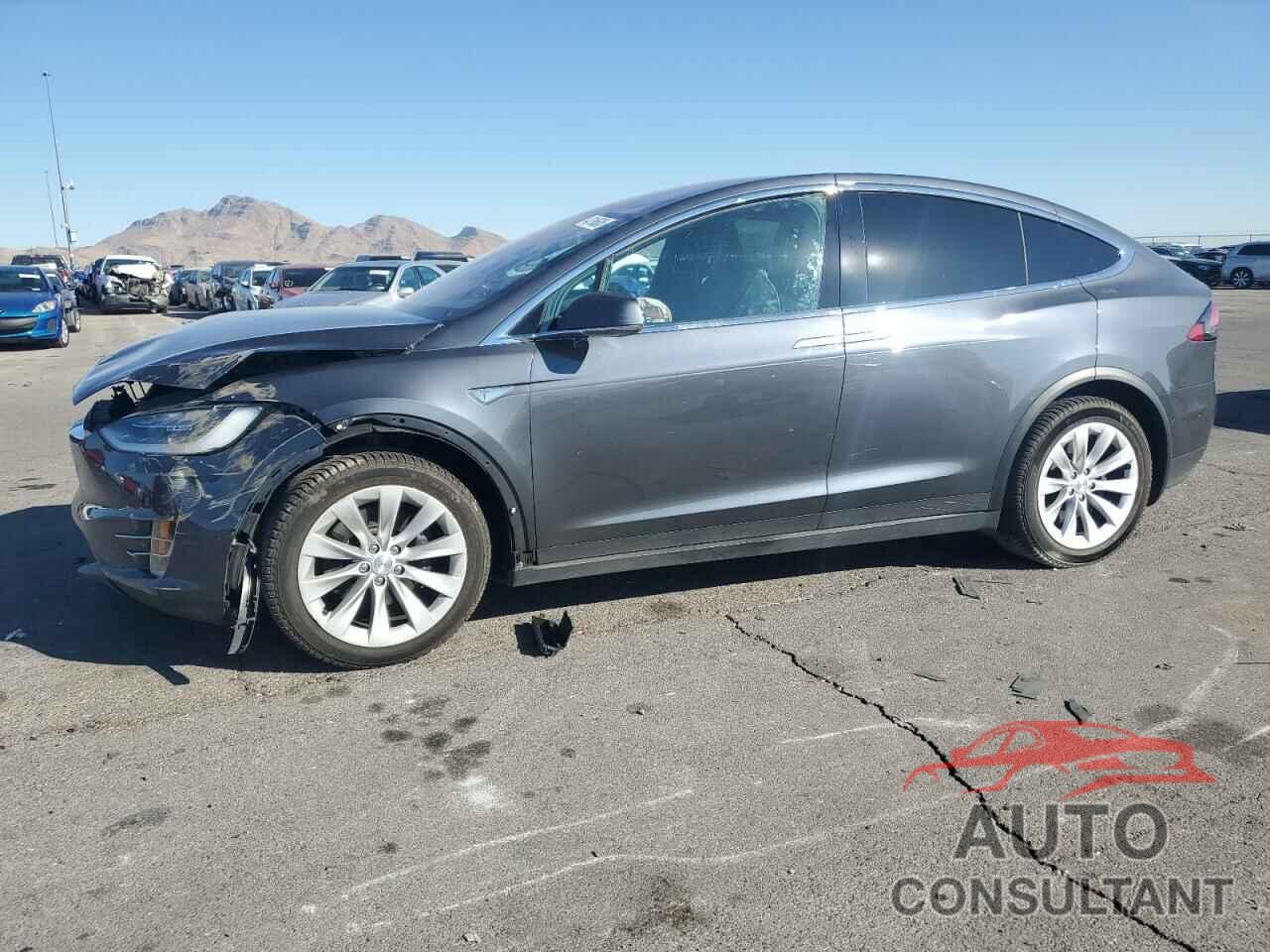 TESLA MODEL X 2016 - 5YJXCAE24GF012184