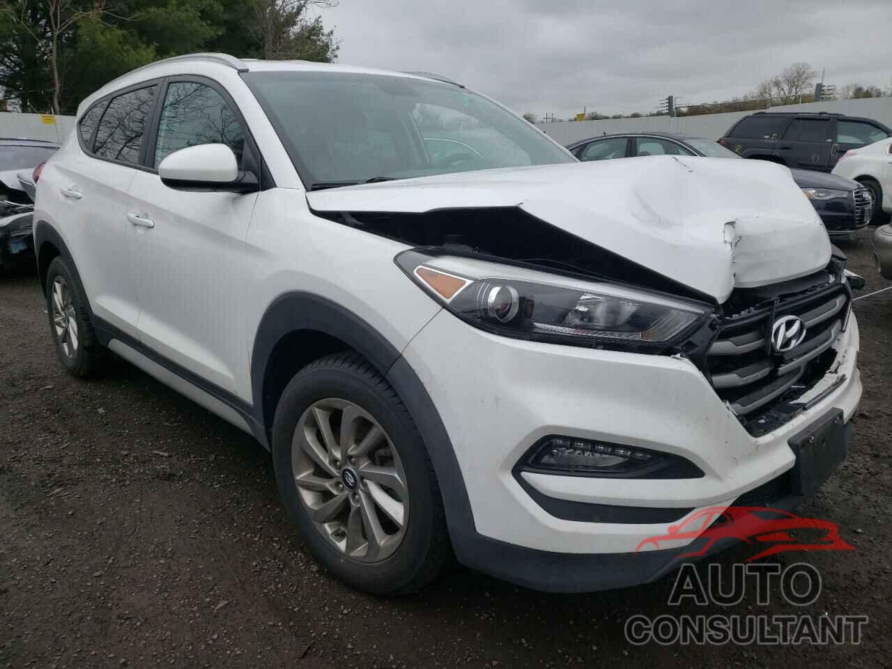 HYUNDAI TUCSON 2018 - KM8J3CA49JU747097