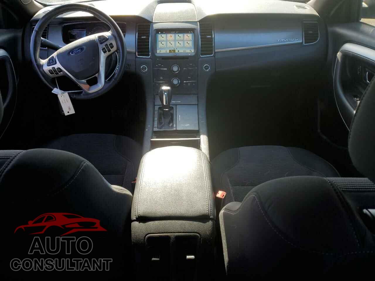 FORD TAURUS 2017 - 1FAHP2E80HG140423