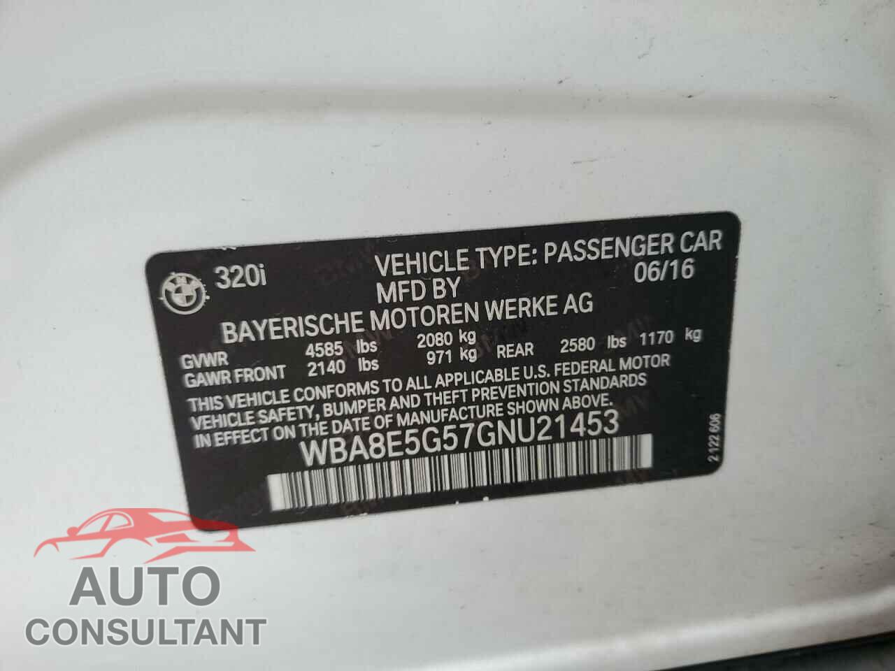 BMW 3 SERIES 2016 - WBA8E5G57GNU21453