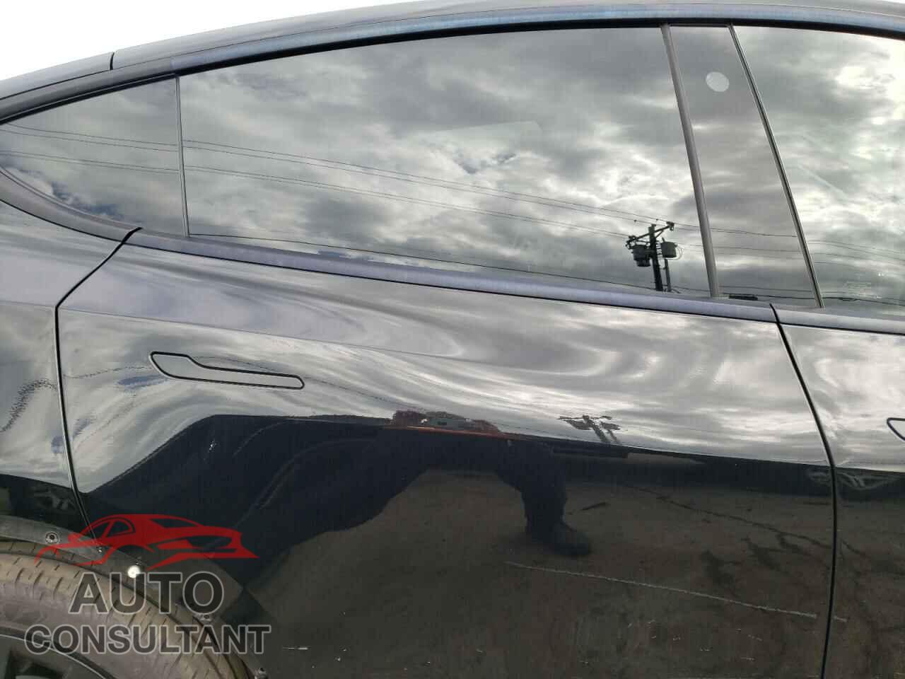 TESLA MODEL Y 2021 - 5YJYGDEE2MF191647