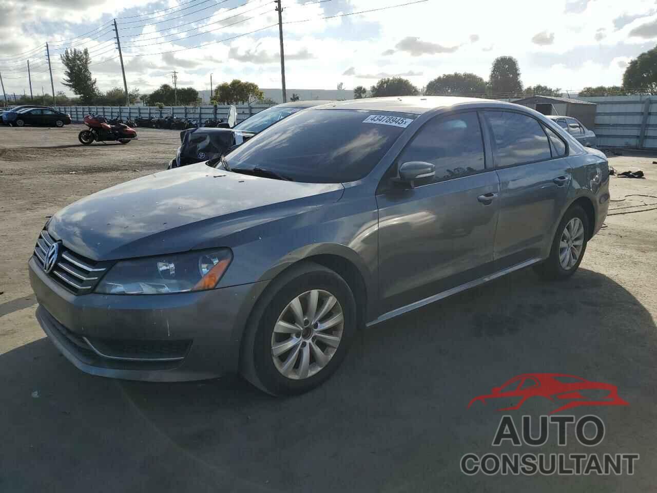 VOLKSWAGEN PASSAT 2012 - 1VWAP7A30CC107633