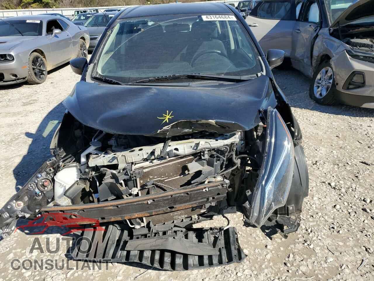 NISSAN VERSA 2017 - 3N1CE2CP1HL352475