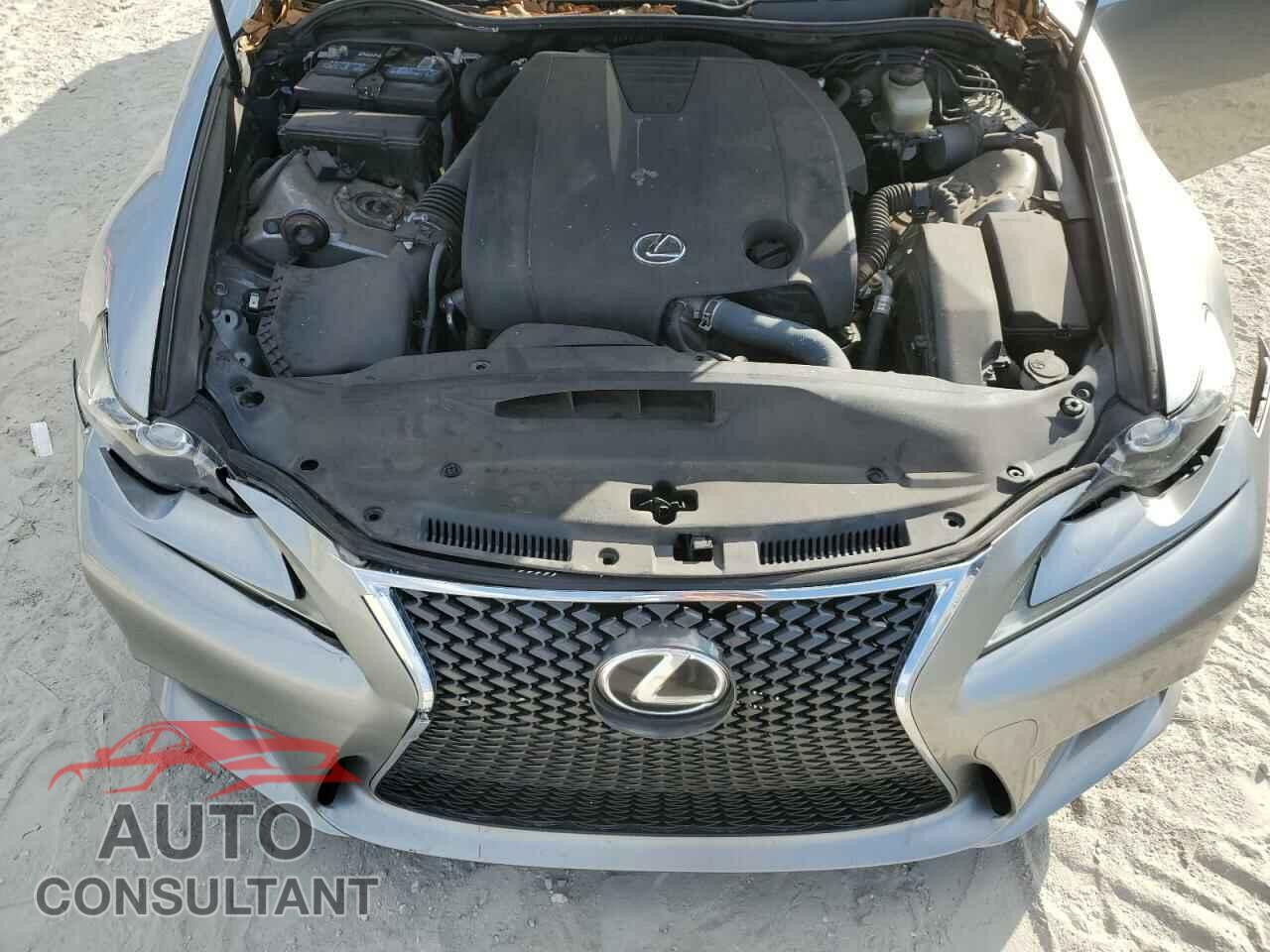 LEXUS IS 2015 - JTHBF1D29F5081499