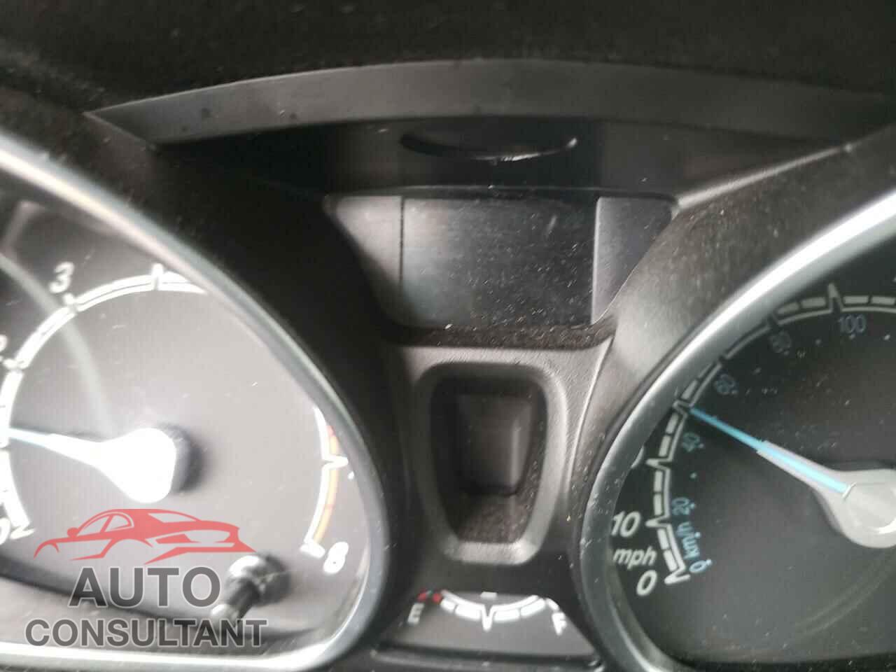 FORD FIESTA 2017 - 3FADP4EJ1HM171134